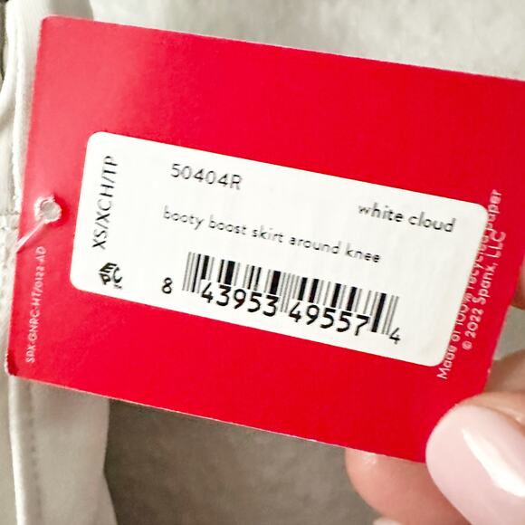 Spanx Booty Boost Active Skirt Around Knee Leggings women’s size XS NEW - Picture 3 of 12